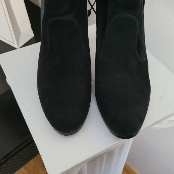 Stuart Weitzman Ankle Boot Perfection Glove Heel bootie Tie back black suede - Picture 5 of 14